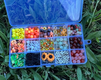 Bead Kit for Jewelry making, DIY stretchy string kid friendly bead kit for beginners, friendship bracelet jewelry making