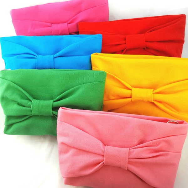 Handmade clutch/ bow clutch/ zippered pouch/ makeup bag/ gifts for her/ bridesmaid clutch/ bridesmaid gift/ gifts under 20