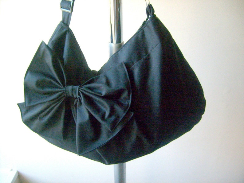 Purse with bow, handmade handbag, purse with zipper, bag with adjustable strap, messenger bag image 2