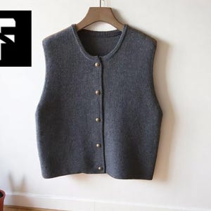 Women&#39;s Wool Vest | Cozy Button-Up Sleeveless Waistcoat | Retro Soft Warm Layering | Casual Autumn Winter Look | Perfect Gift Idea