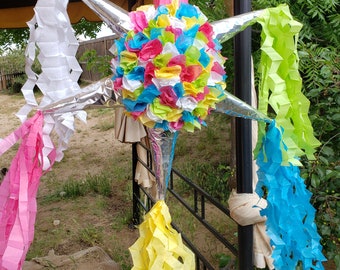 Traditionelle Pinata, Fiesta