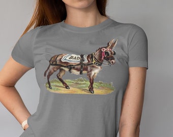 Camiseta retro ajustada con frase "Brute Ass" para mujer. Camiseta vintage con diseño divertido de burro para regalar a tu novia.