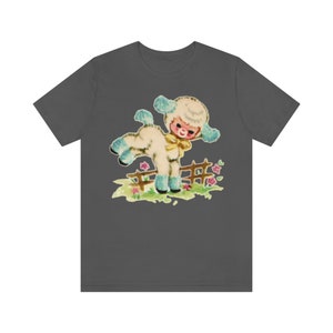 T-shirt unisexe bébé agneau pour chambre d'enfant. Jolie chemise kitsch. Agneau rétro kitsch. Cadeau d'anniversaire pour elle. T-shirt graphique Mid-Century. Asphalt