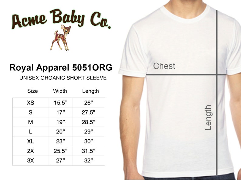 Op de afbeelding: Maattabel voor een unisex organic short sleeve t-shirt. De tabel toont maten XS tot 3X met bijbehorende breedte- en lengtematen in inches. De tabel is gelabeld "Royal Apparel 5051ORG".