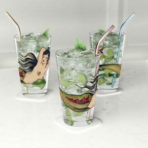 Mermaid Glass. Tiki Pint Glasses. Retro Beer Barware. 16oz Vintage Vibes Barware. Tiki Tattooed Mermaid. Housewarming Gift for Friend