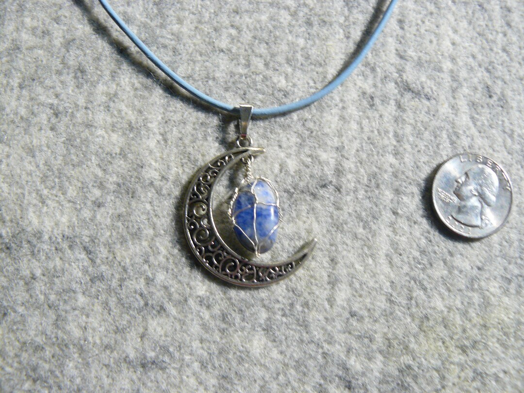 925 Sterling Silver Crescent Moon Highland Cow Moonstone Crystal Necklace