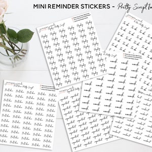 Puede incluir: Cinco hojas de papel adhesivo blanco con palabras escritas a mano en negro en una fuente de escritura. Las palabras en las hojas son "Responder", "Facturame", "Importante", "Trabajo" y "Por hacer".