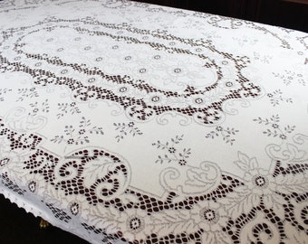 Vintage lace tablecloth off white/ Ivory, Genuine Nottingham lace made in Britain, Antique lace table covering for weddings or tea parties