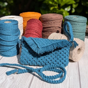 Macrame pouch / Macrame bag