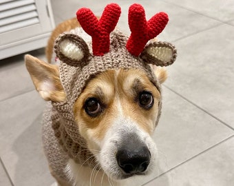 Cappello da cervo fatto a mano all'uncinetto per animali domestici, cani, gatti con fori per le orecchie