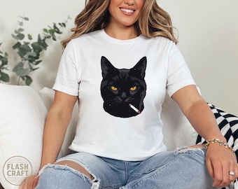 Edgy Black Cat T-Shirt: Y2K Grunge Tee for Cat Lovers