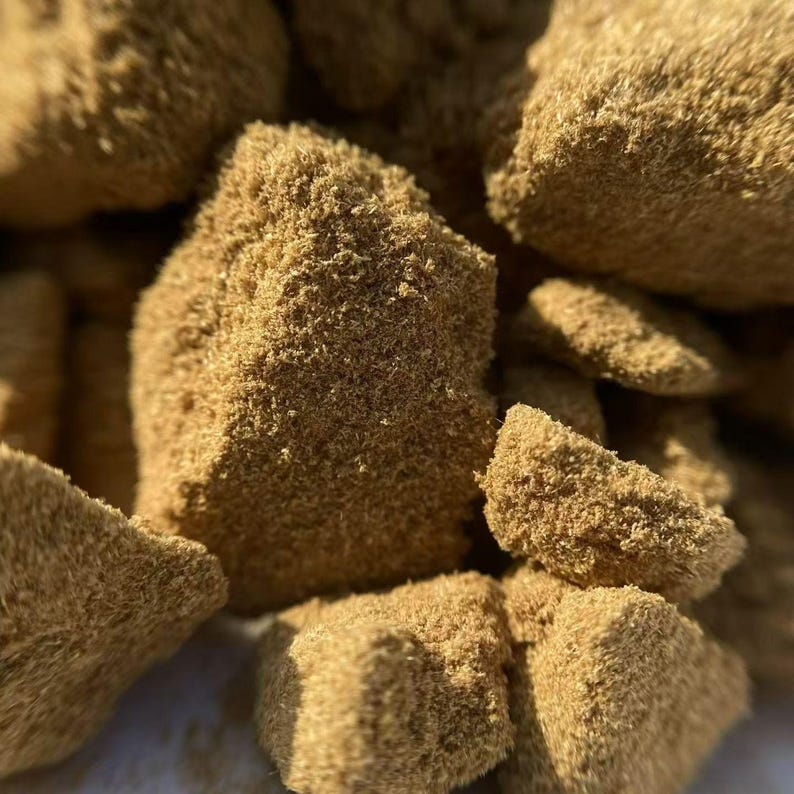 Handcrafted Yellow Kynam Agarwood Powder – Sustainable Hainan Oud for ...