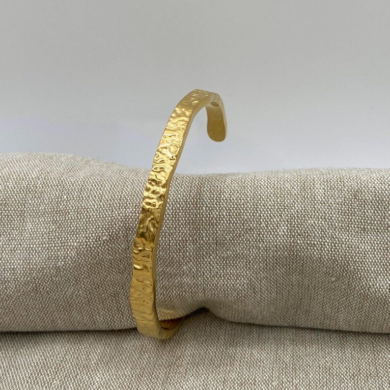 Hammered Bangle bangle, gold-plated stainless steel, adjustable size, hammered design, open cuff bangle image 4