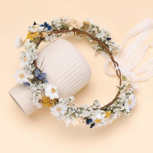 Corona de flores secas de margaritas silvestres: tocado de novia bohemio hecho a mano