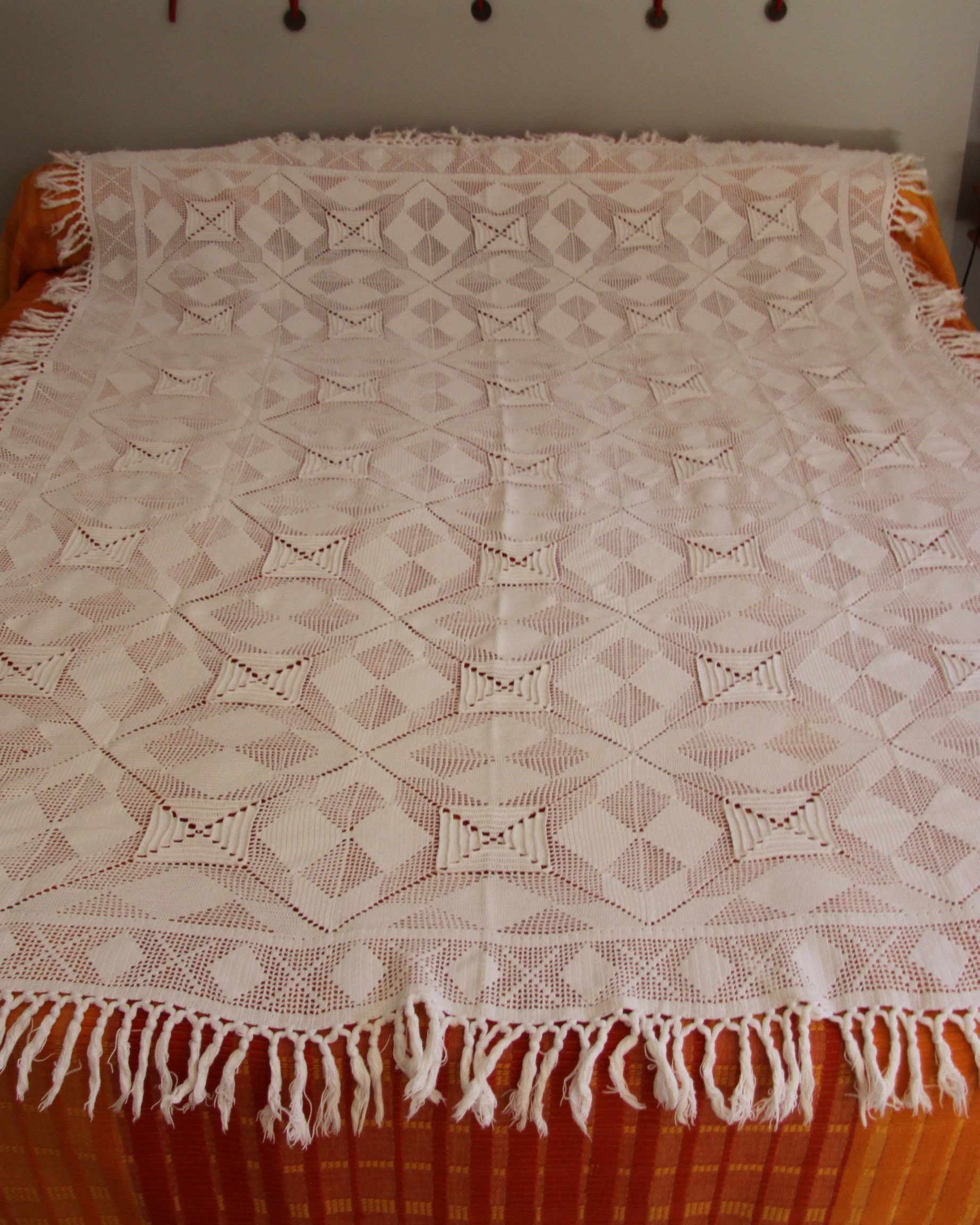 Grand Dessus De Lit Canapé En Coton Blanc Fait Main Au Crochet - Vintage Art Déco