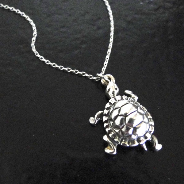 Sterling Silver Turtle Necklace As Seen On Jules, Courtney Cox, Of Cougar Town