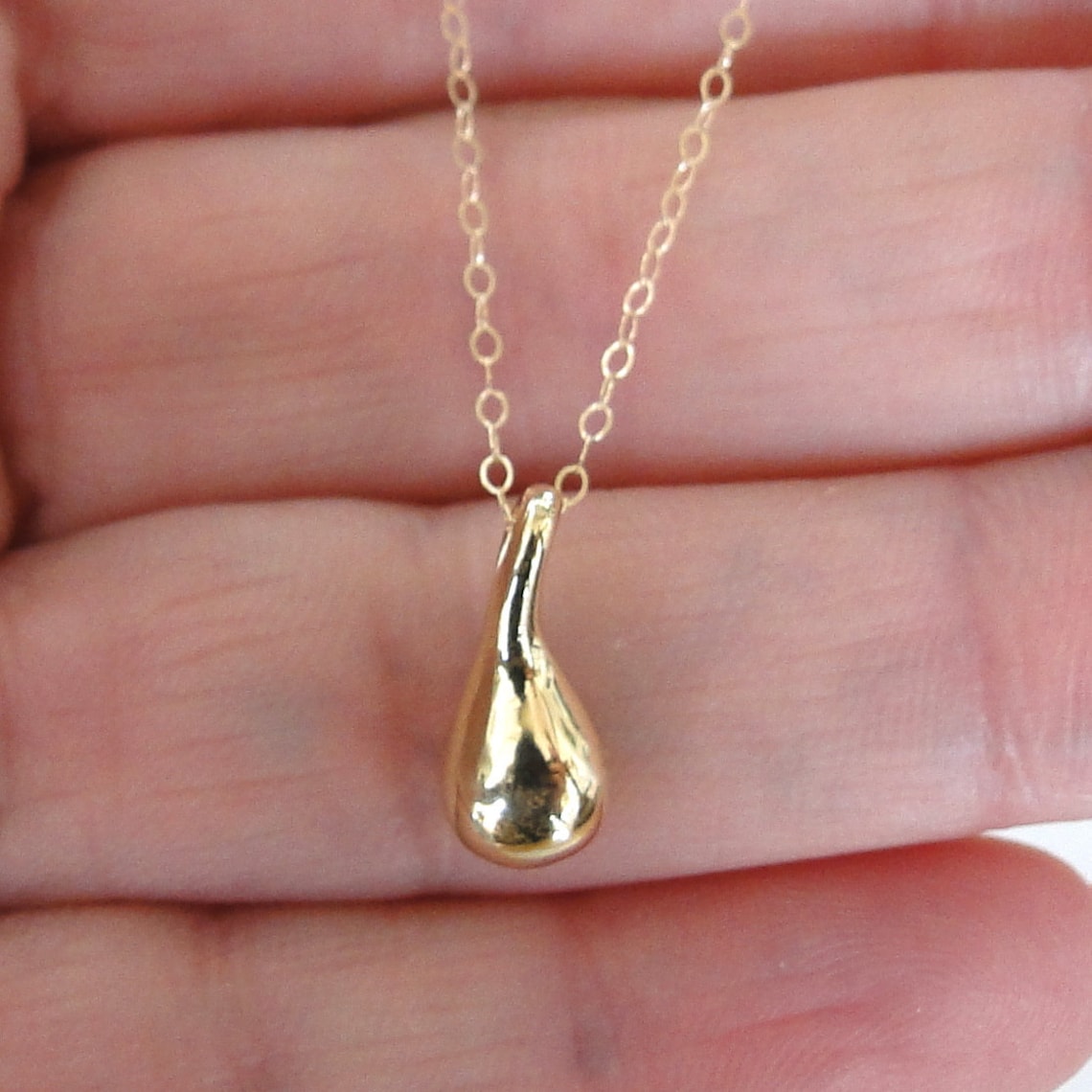 14K Gold Teardrop Necklace 14k Yellow or White Gold Etsy