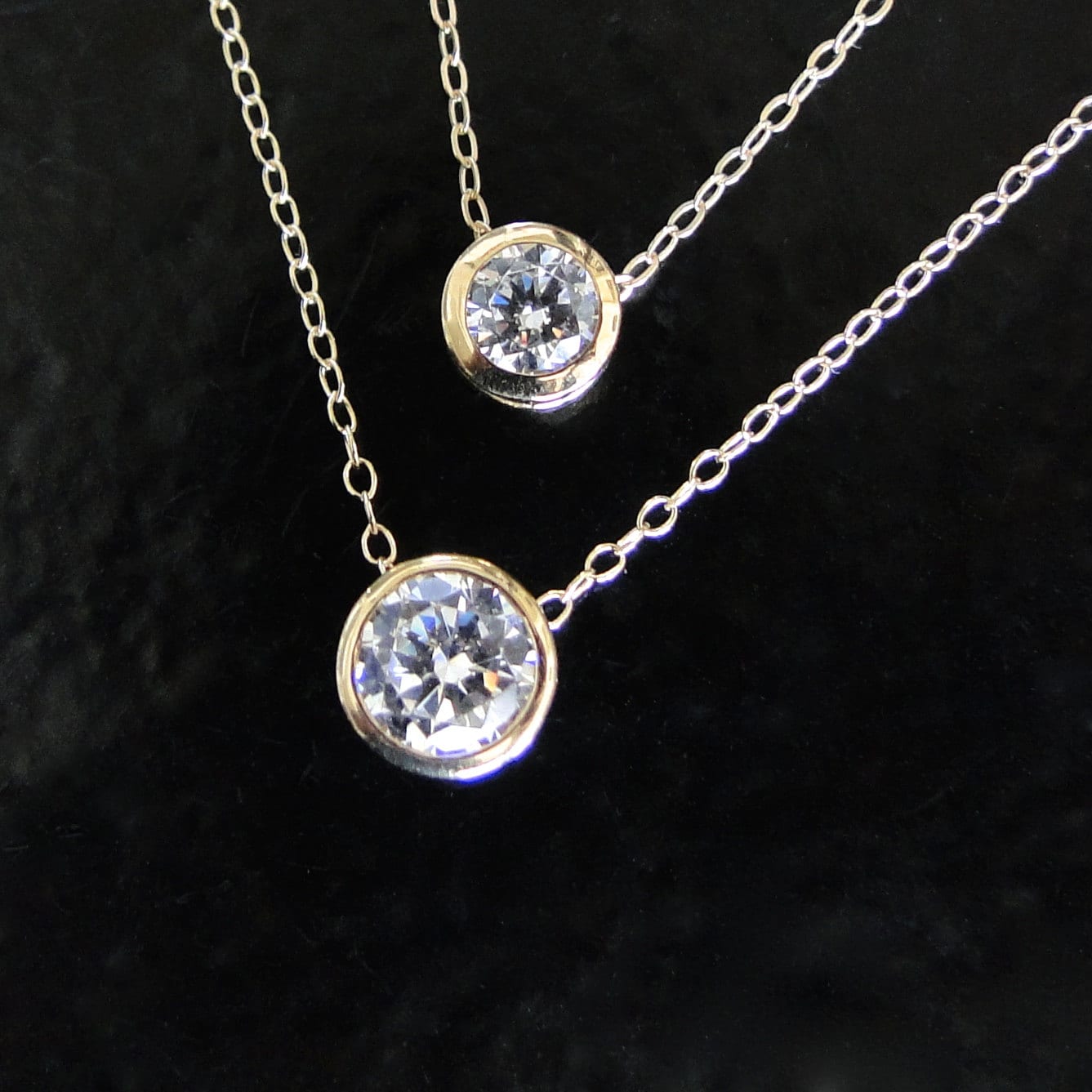 14k Yellow/White Gold Cubic Zirconia Small 7mm Star Solitaire Pendant Necklace
