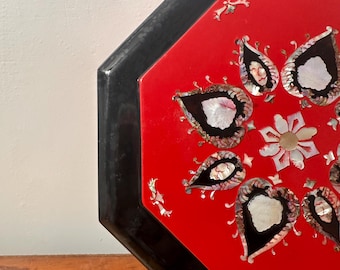 Vintage Japanese jewelry coffee table box black red lacquer 1940 1950 divided