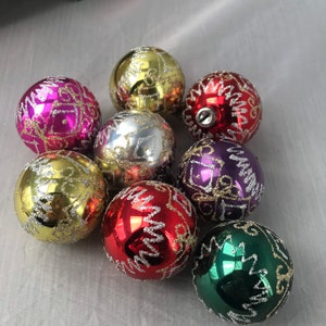 Mcm vintage set of 8 Christmas balls new in box made in Romania