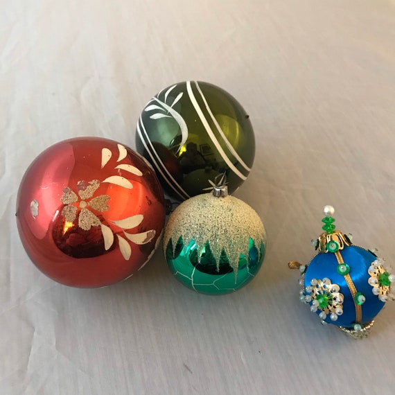 Mid Century Christmas Ornaments Mercury Glass 4 Balls Pieces Etsy