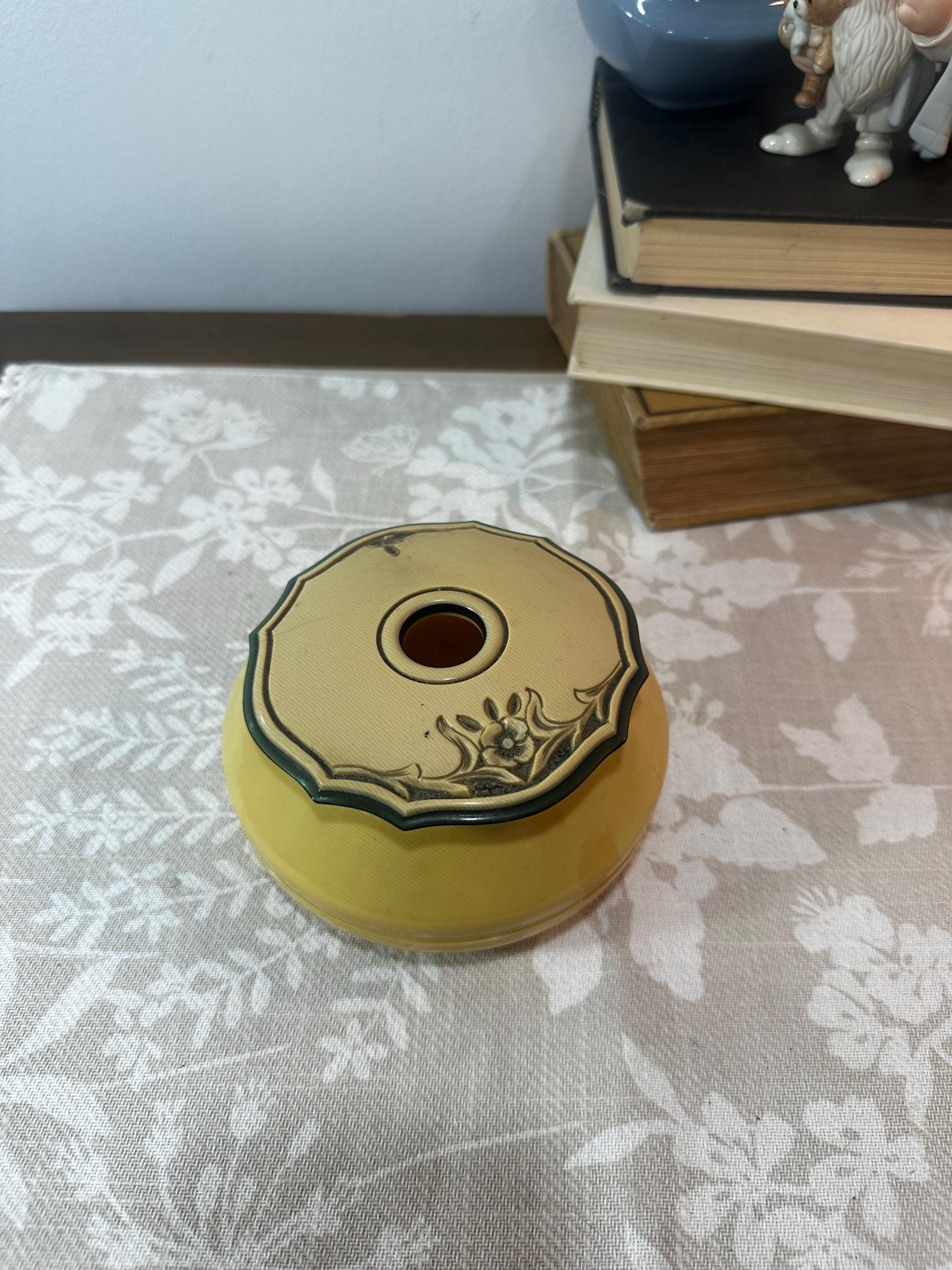 Vintage Bakelite Container - Etsy