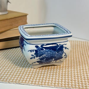 Vintage Delft Style Ceramic Planter, Blue Grape & Vine Motif Square Cachepot, Chinoiserie Style Footed Porcelain Bonsai Flower Pot