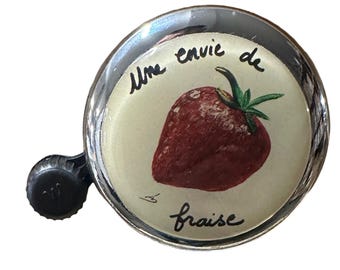 Antojo de fresas. Timbre de bicicleta.