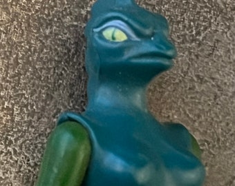 Vintage Flash Gordon Lizard Woman Action Figure Mattel