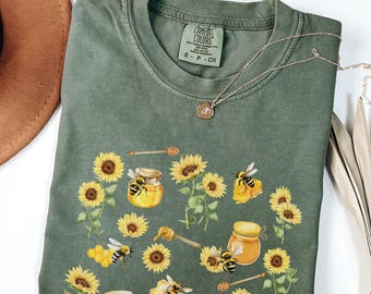 Vintage Bee Botanical Sunflower Shirt Cottagecore Honey Tshirt Comfort Colors® Wildflower Tee Bee Lover Gift Aesthetic Floral Garden Outfit