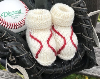Baby Booties KNITTING PATTERN - Baseball - Seamless, Cabled, in Five Sizes - Digital Download