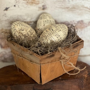 Primitive easter eggs -decoupage easter eggs in basket-SET 3 decoupaged Eggs with pint Basket- Wood Eggs- Wood Easter Eggs decoupaged-Shabby