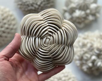 Capitella - Floral Porcelain Wall Sculpture: Mini Ceramic Art