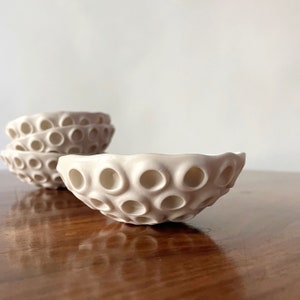 Small White Lotus Bowl  - Snowflake Small Porcelain Textured Bowl, Ring Dish, Pinch Bowl, Modern Ceramic