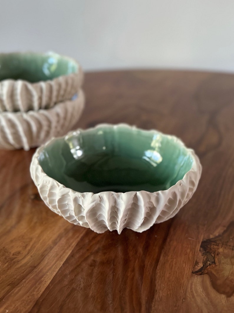 Jade Green Medium Scallop Bowl Green and White Textured Ceramic Serving Bowl, Handmade Pottery Bowl, Catch All image 1