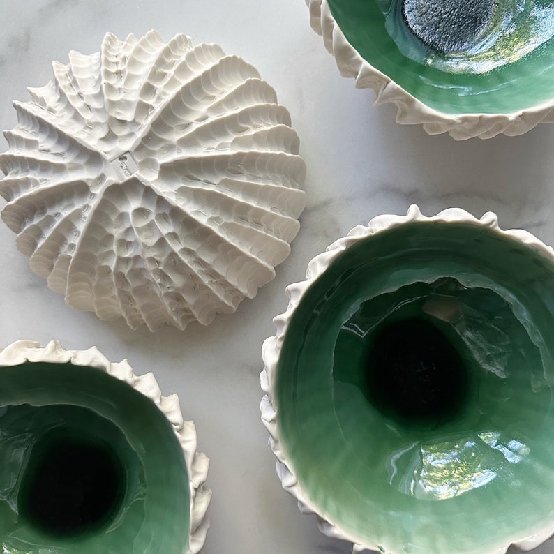 Jade Green Medium Scallop Bowl Green and White Textured Ceramic Serving Bowl, Handmade Pottery Bowl, Catch All image 6