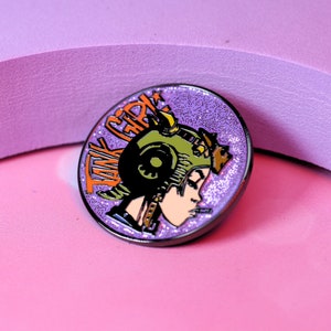 Tank Girl Hard Emaille Glitzer Pin Bild 5