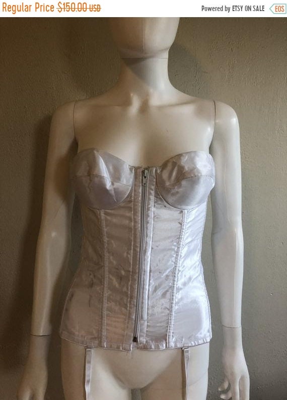 SALE Closing Shop SALE Bustier Corset Bra top Whit