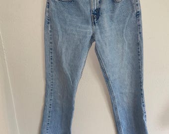 90s vintage Y2K 505 LEVIS Jeans 505 waist 28”