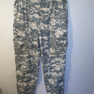 SALE SALE Military camo fatigue pants y2k