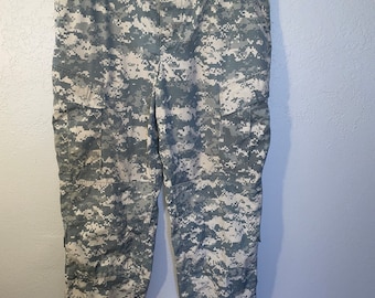 SALE SALE Military camo fatigue pants