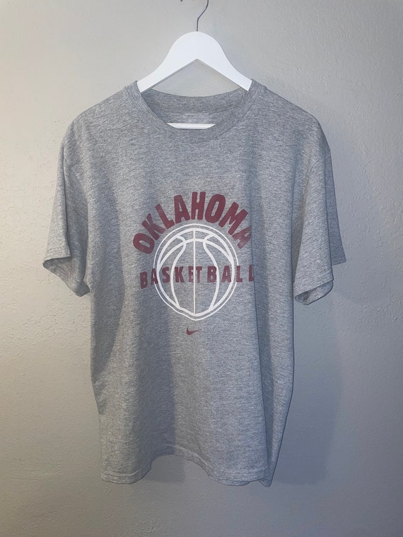 Oklahoma sooners basketball t shirt