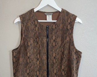 SALE SALE Clearance SALE Snake skin vest top shirt blouse sz Medium