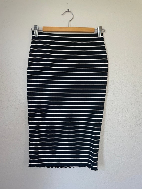 SALE SALE Clearance SALE Black white striped skirt