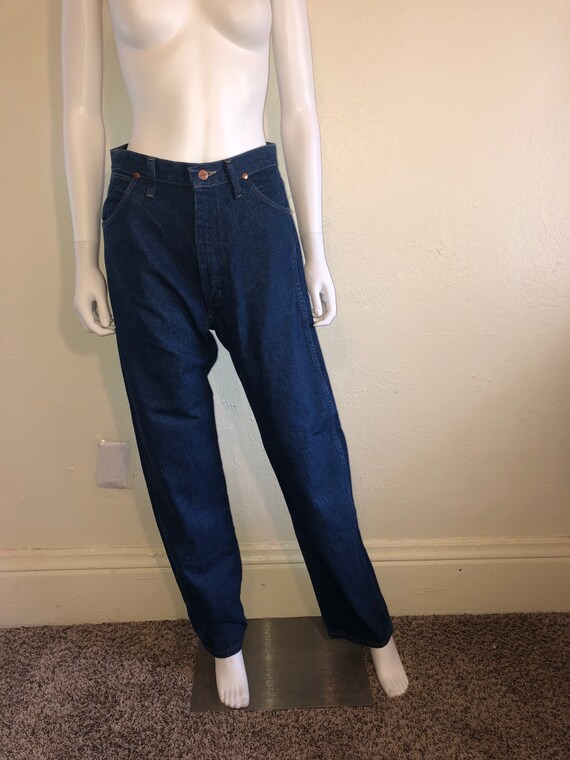 Women’s Wrangler blue jeans waist W