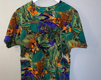 SALE SALE Clearance SALE 90s floral tropical top womens shirt blouse