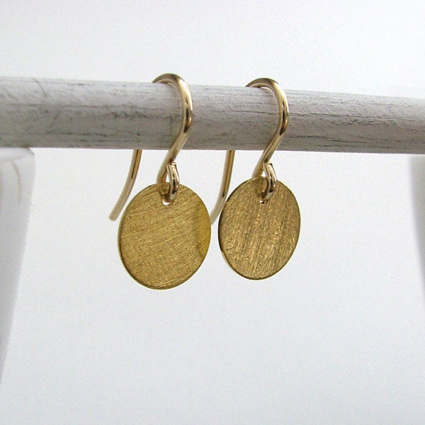 Gold Disk Vermeil, Münze Ohrringe, Gold zu füllen, einfache Gold Ohrringe, Ohrhaken, Minimal-Ohrringe