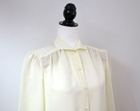 Vintage puff sleeve blouse cream smock gathered front shoulder | Etsy