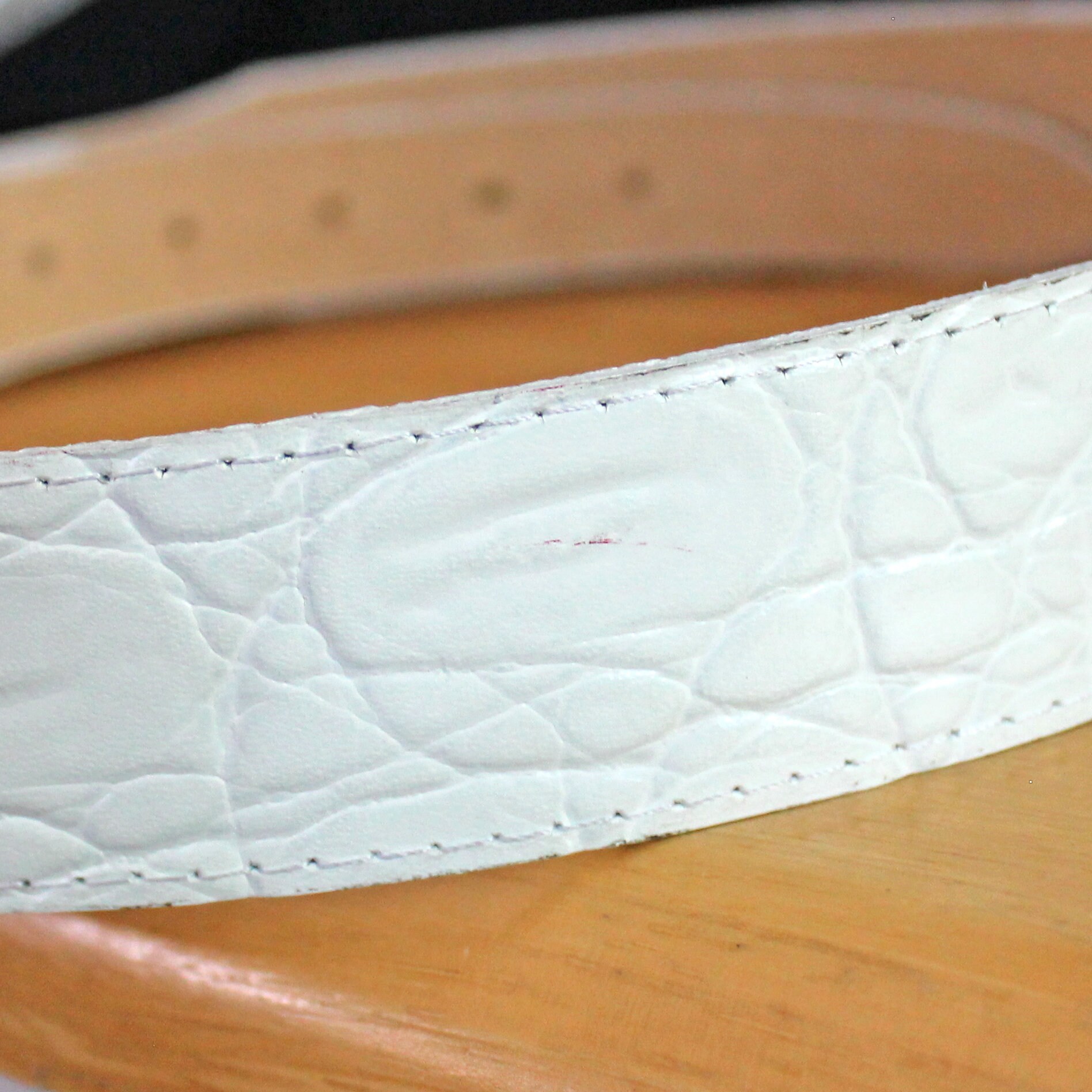 White Croc Embossed Leather Belt, Vintage Wide Belt, Metal 