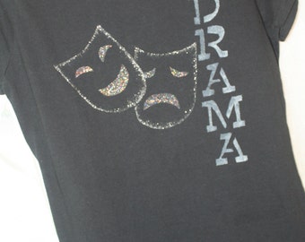 Drama fitted Tshirt, junior size Large, black